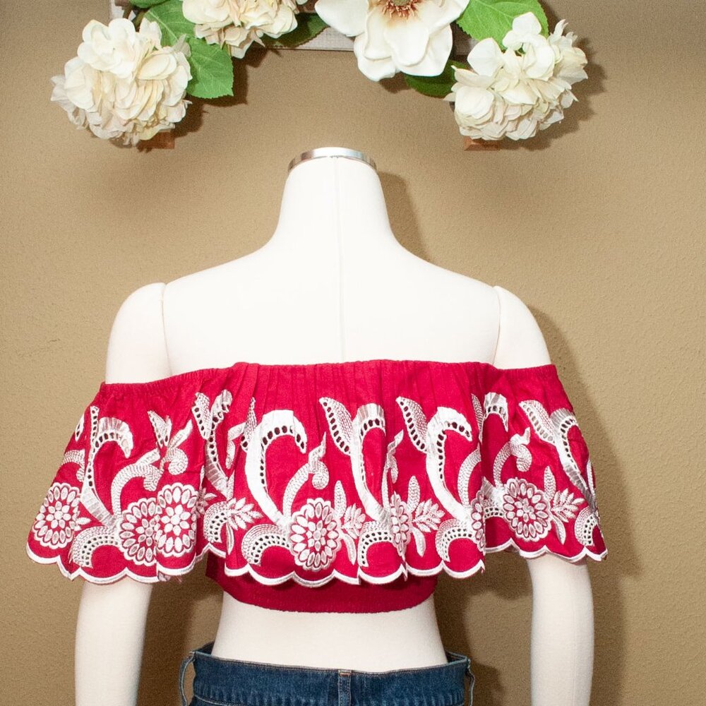 NWT Express Off Shoulder Embroidered Ruffle Top size M - Picture 6 of 13